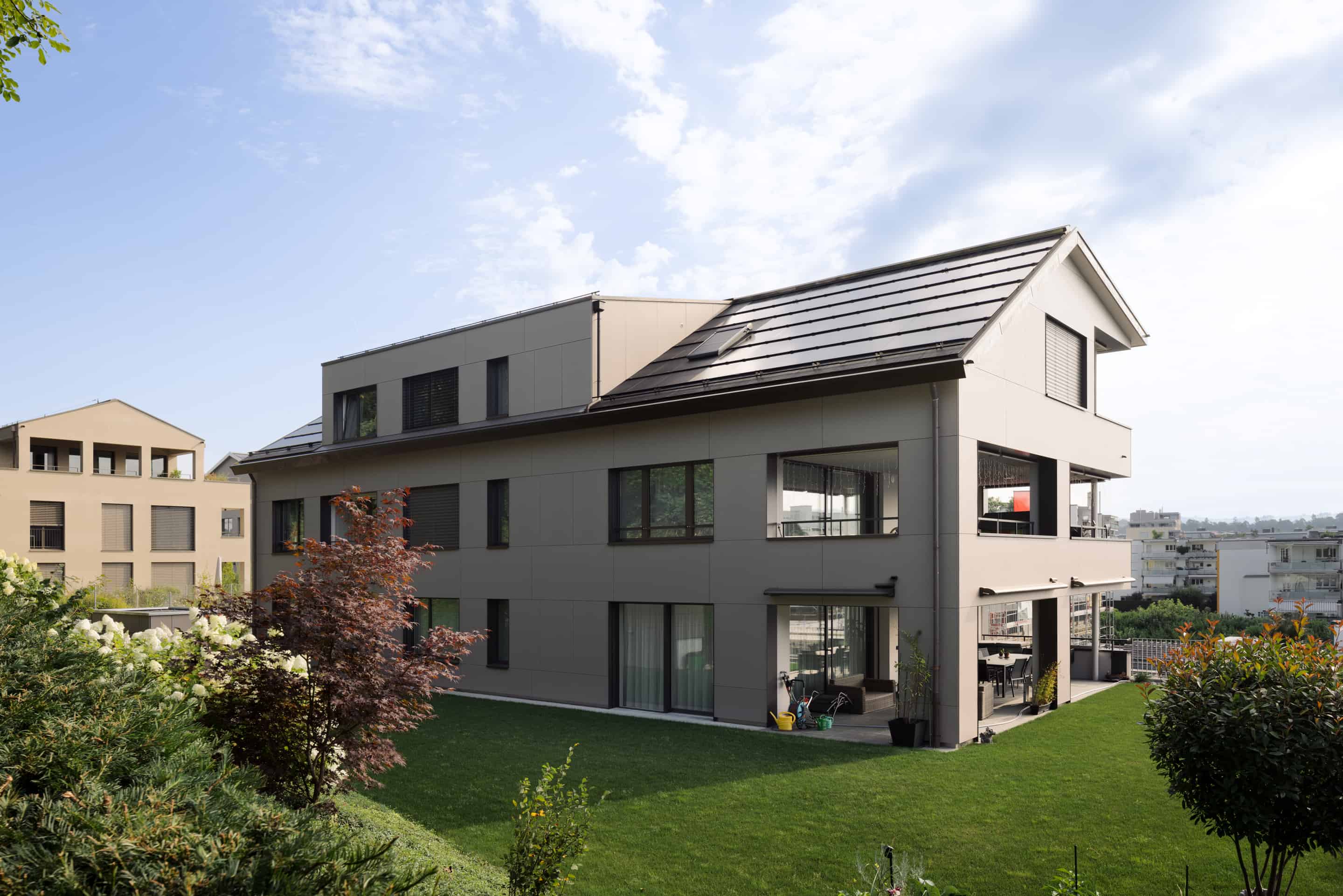 Fassade von der Rückseite des Gebäudes
