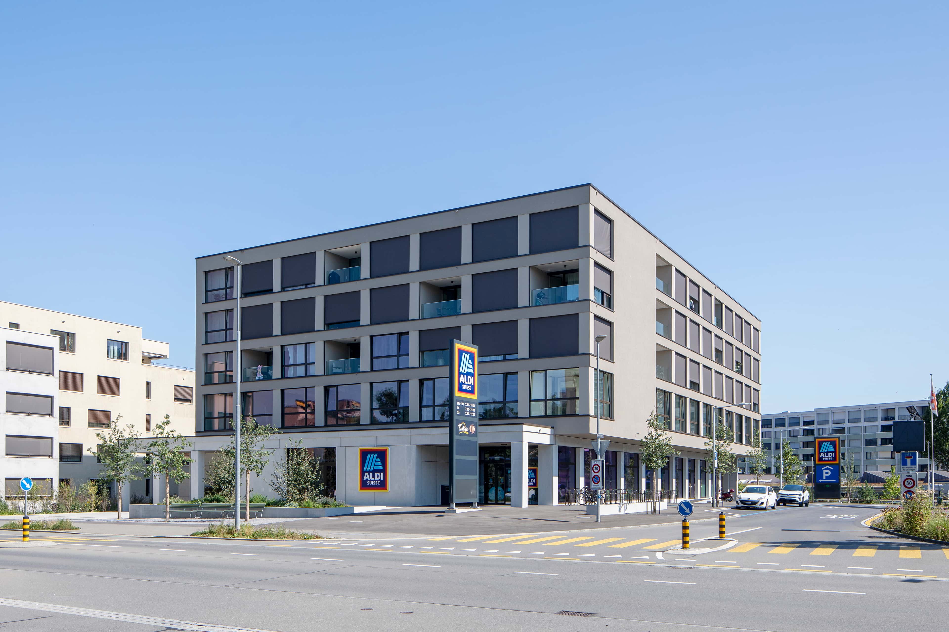 Ansicht Westfassade mit Aldi